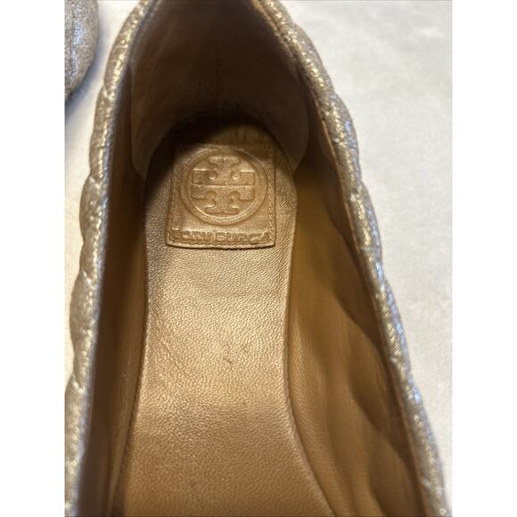 Tory Burch Women’s 9.5 M Kaitlin Quilted Metallic Ballet Flats Tan Silver Gold - Picture 5 of 7